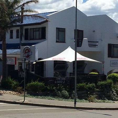 Backpacker Apartments Plettenberg Bay Exterior photo